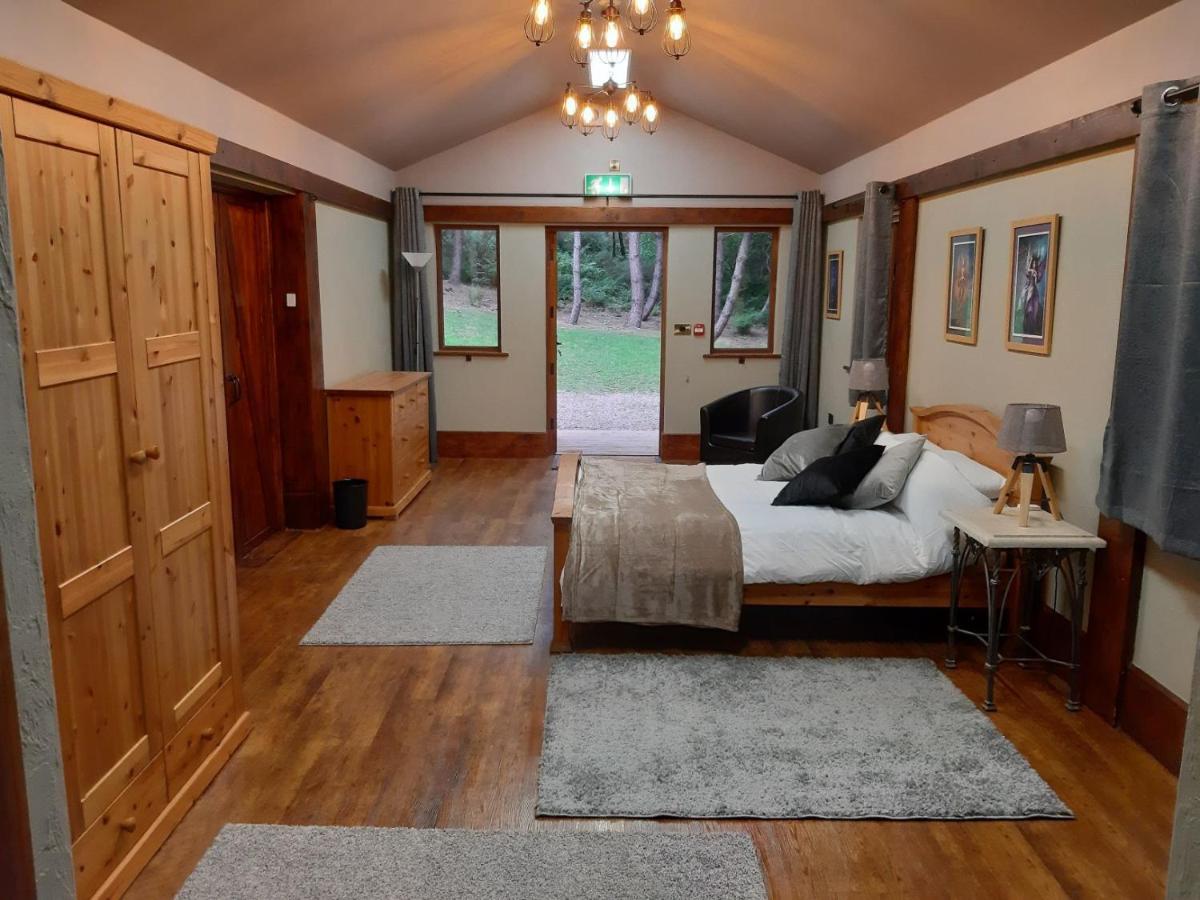 Wyldwood Lodge ชีเดิล ภายนอก รูปภาพ